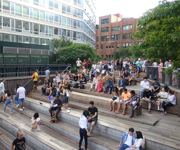 high line the Amphitheater